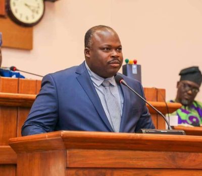 Déclaration à la Tribune depuis le Palais des Gouverneurs